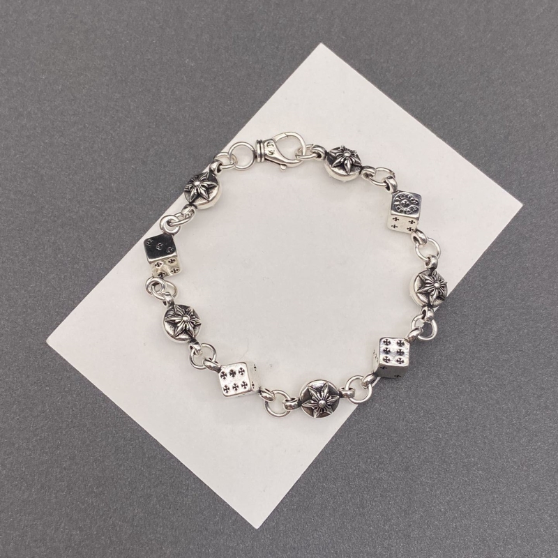 Ch**me He**ts bracelets